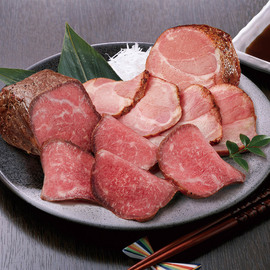 母の日・父の日　賛否両論ローストビーフ・ローストポークギフト