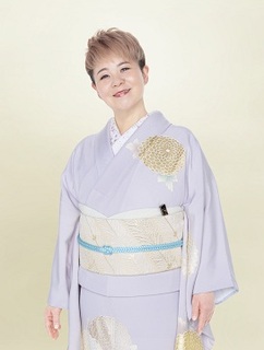 島津亜矢　６／１８（木）１４：００